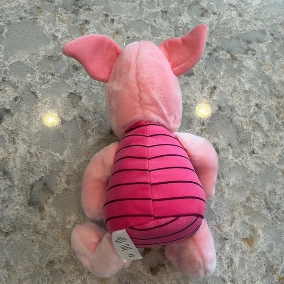 Authentic Disney Store Exclusive original Piglet Plush - Picture 5 of 7